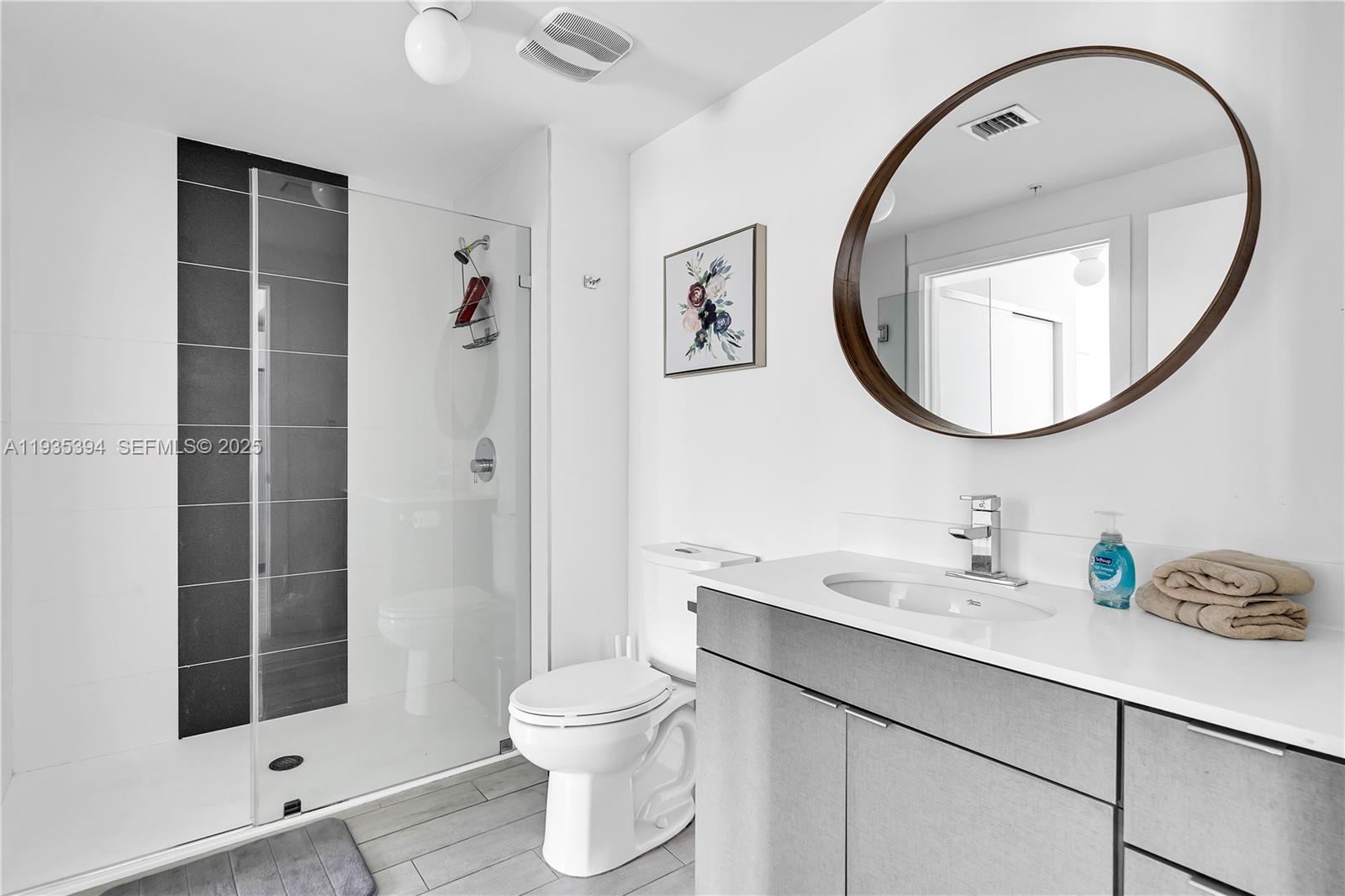 321 NE 26th St # 508