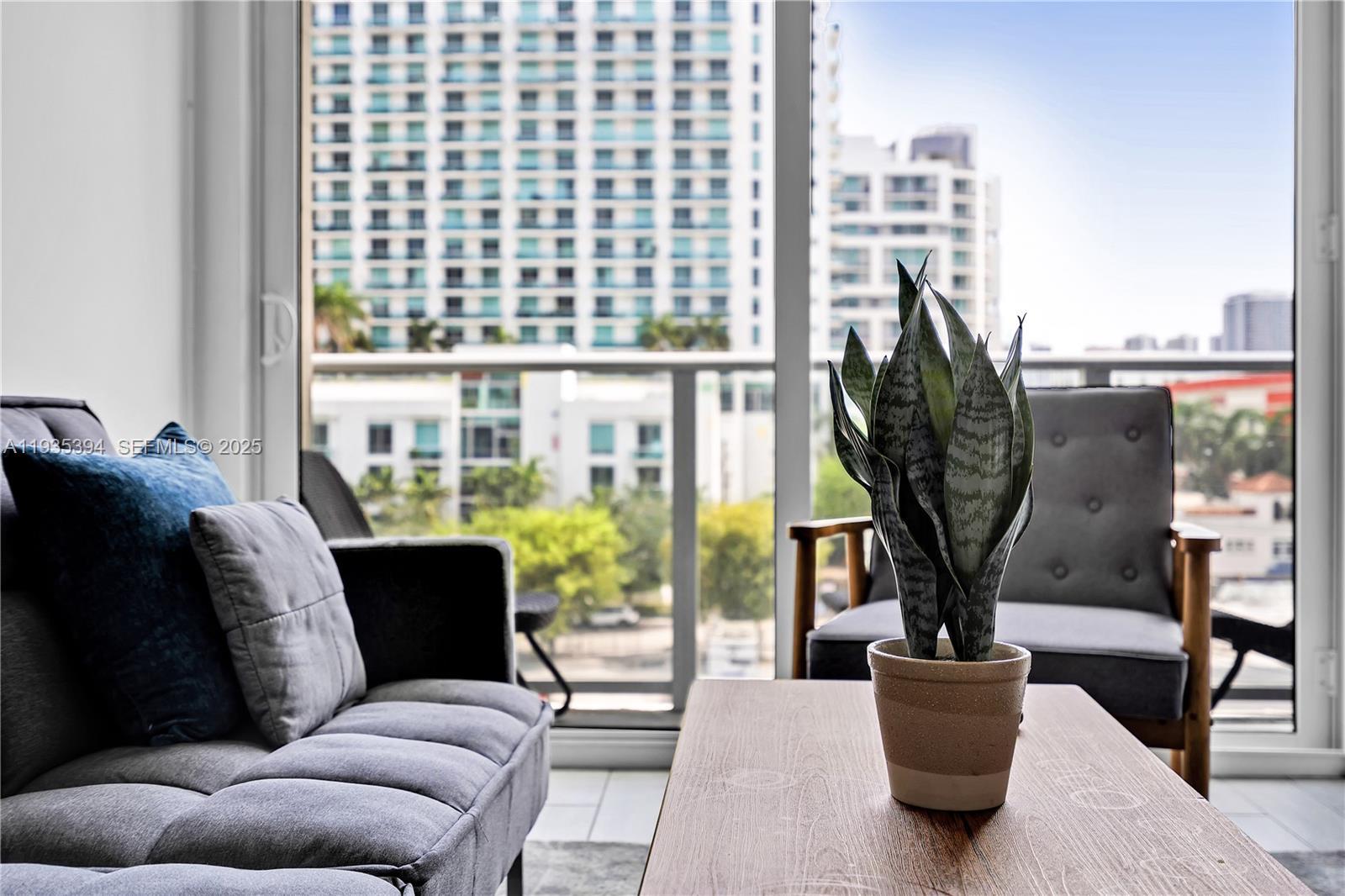 321 NE 26th St # 508