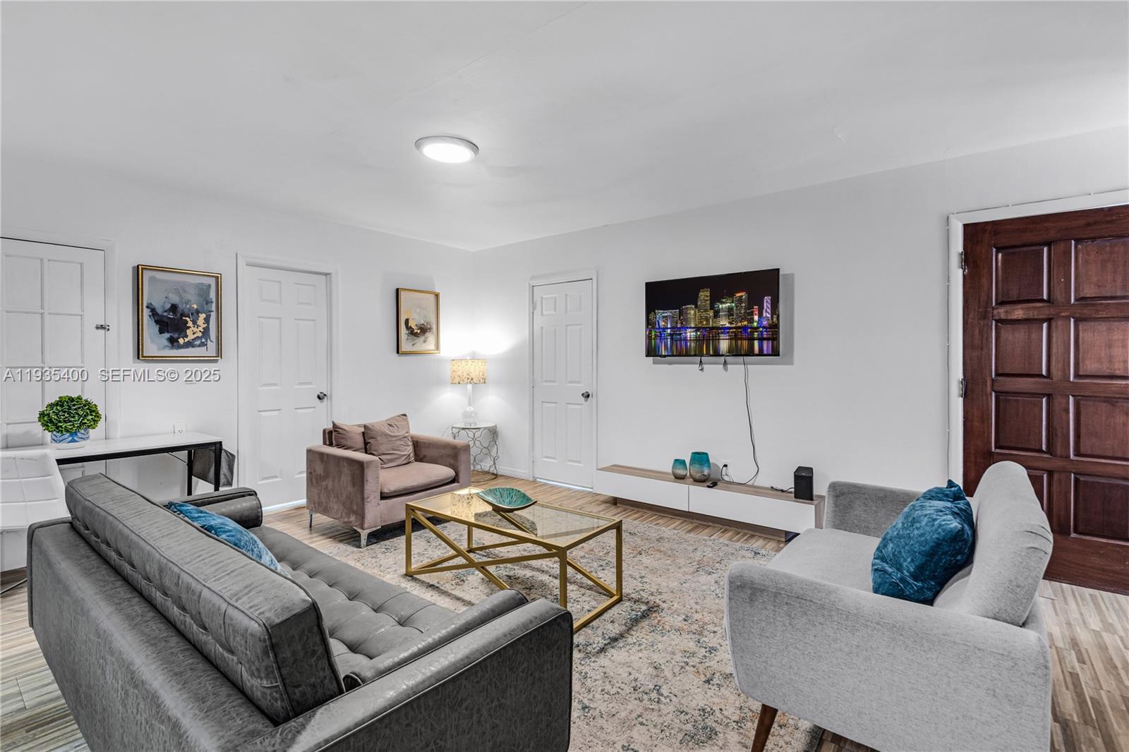 977 SW 10th St. # 927