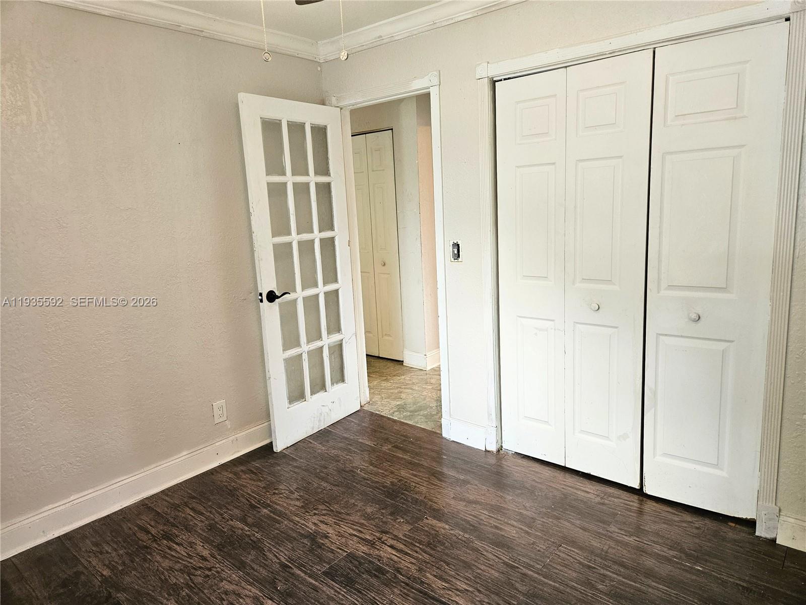 7601 Kimberly Blvd Unit: Main