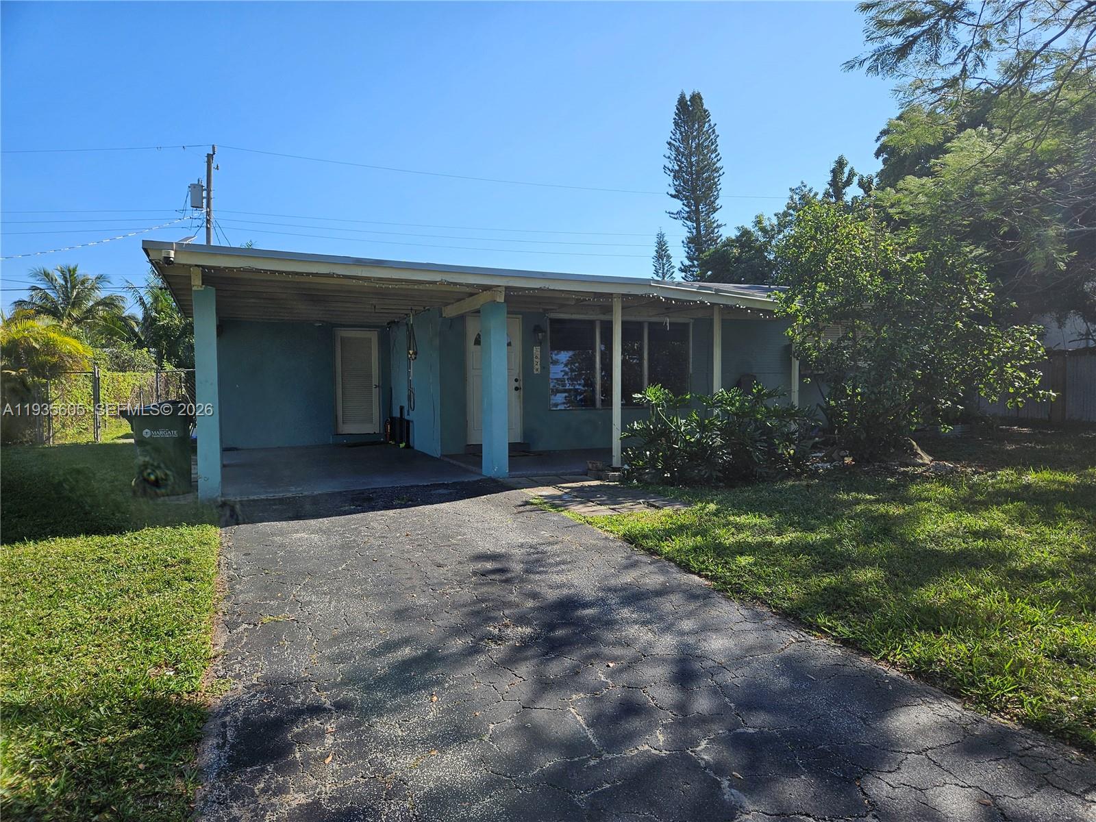 1624 E River Dr