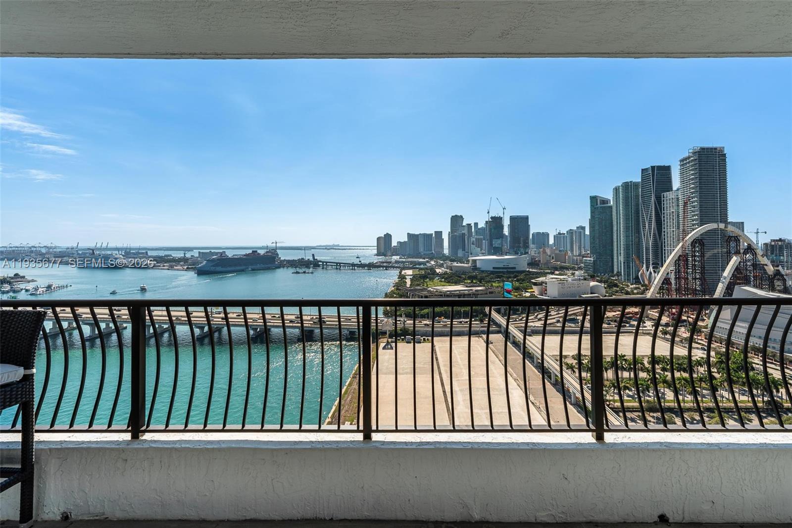555 NE 15th St # 30H