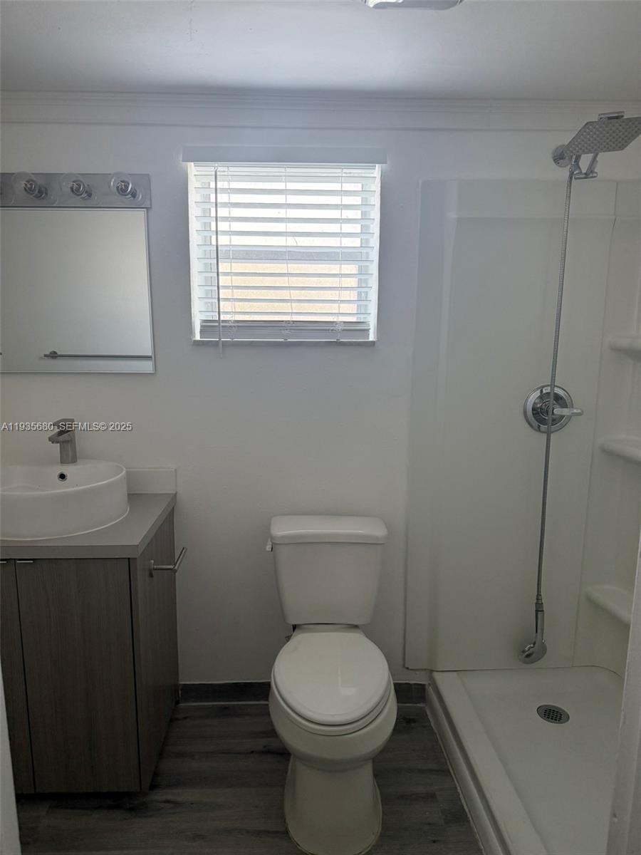 6070 W 18th Ave # 202