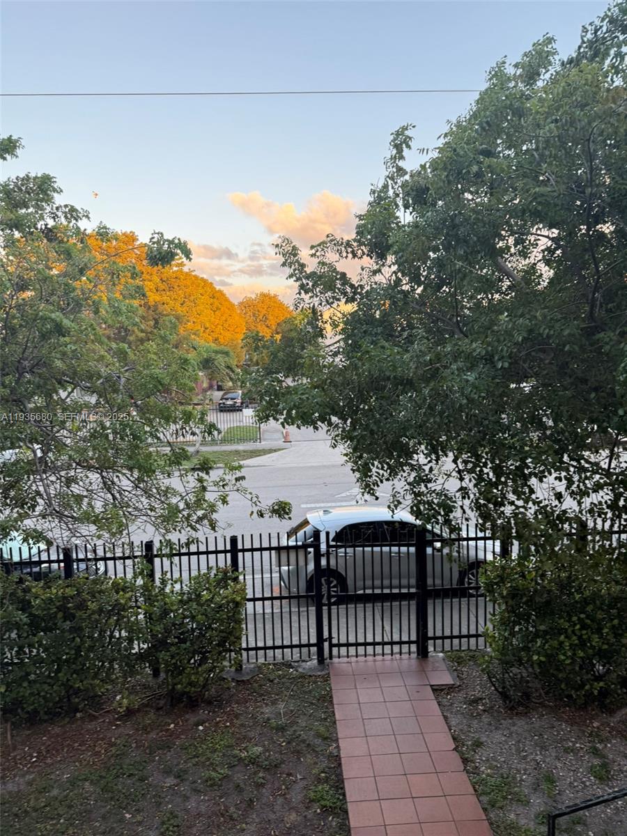 6070 W 18th Ave # 202