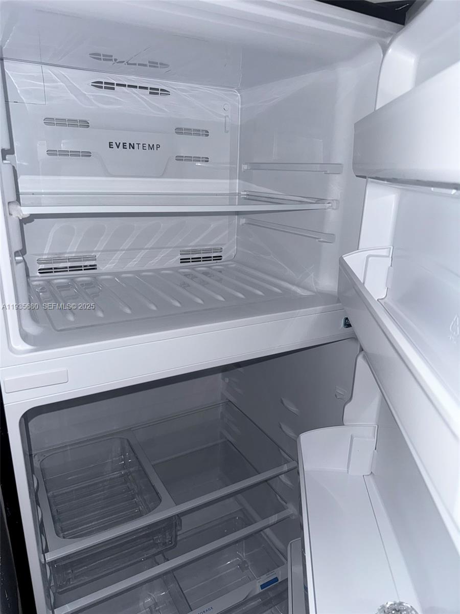 6070 W 18th Ave # 202