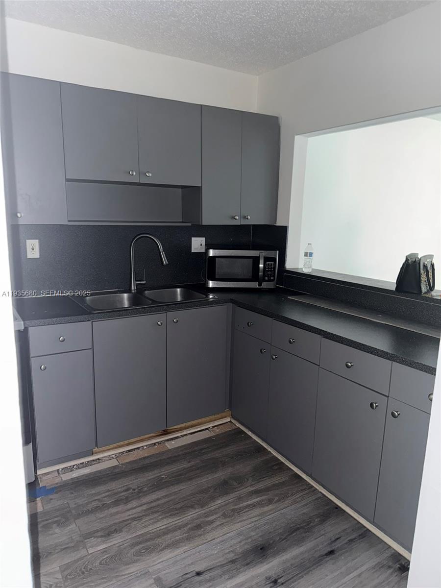 6070 W 18th Ave # 202