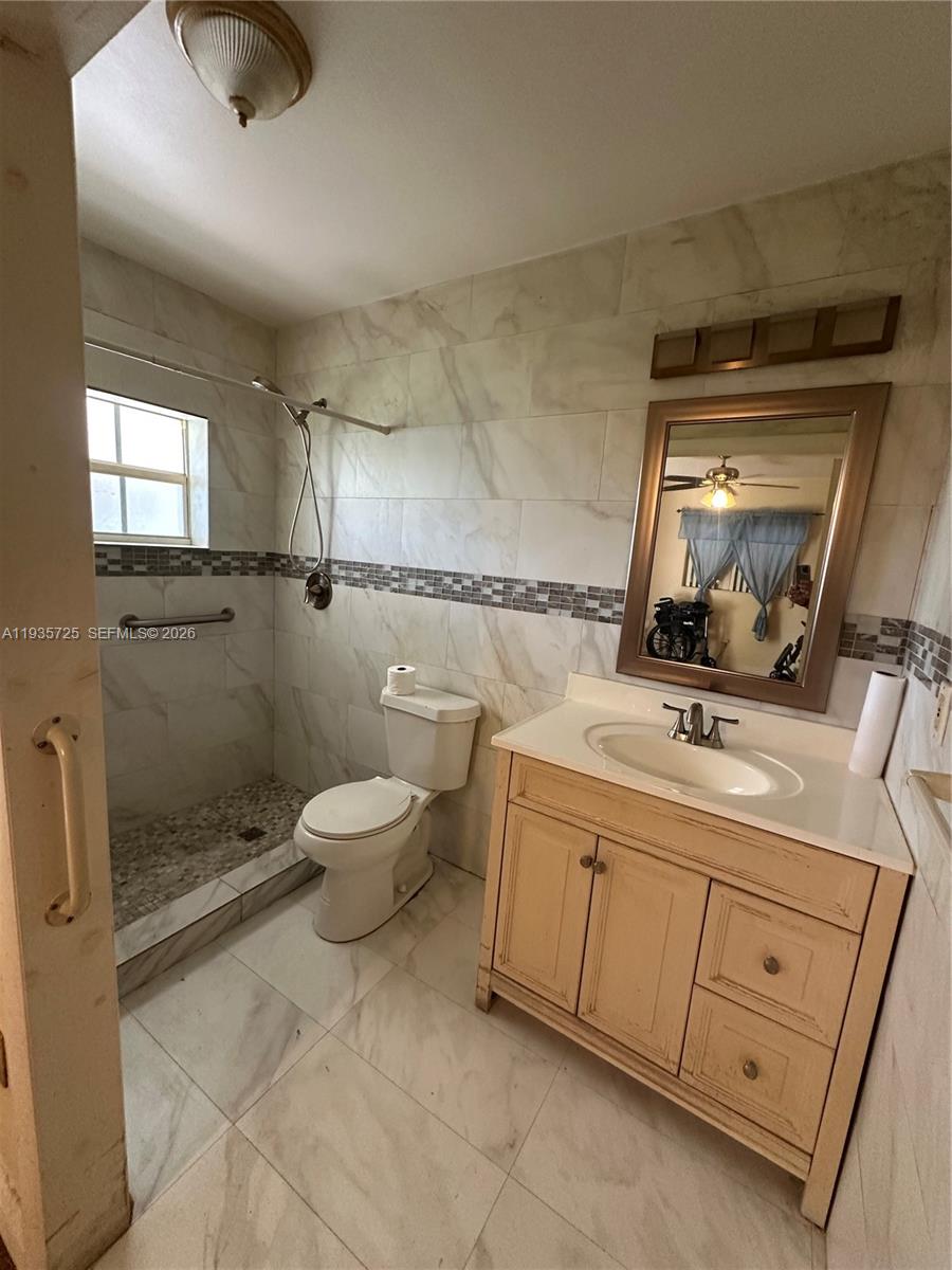 9070 SW 183rd Ter