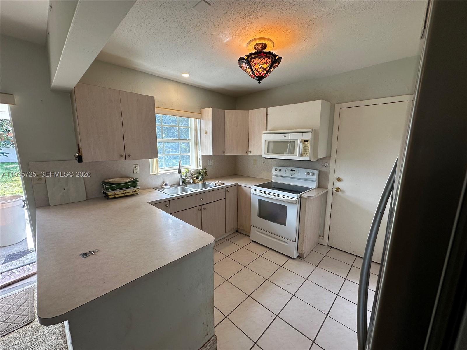 9070 SW 183rd Ter