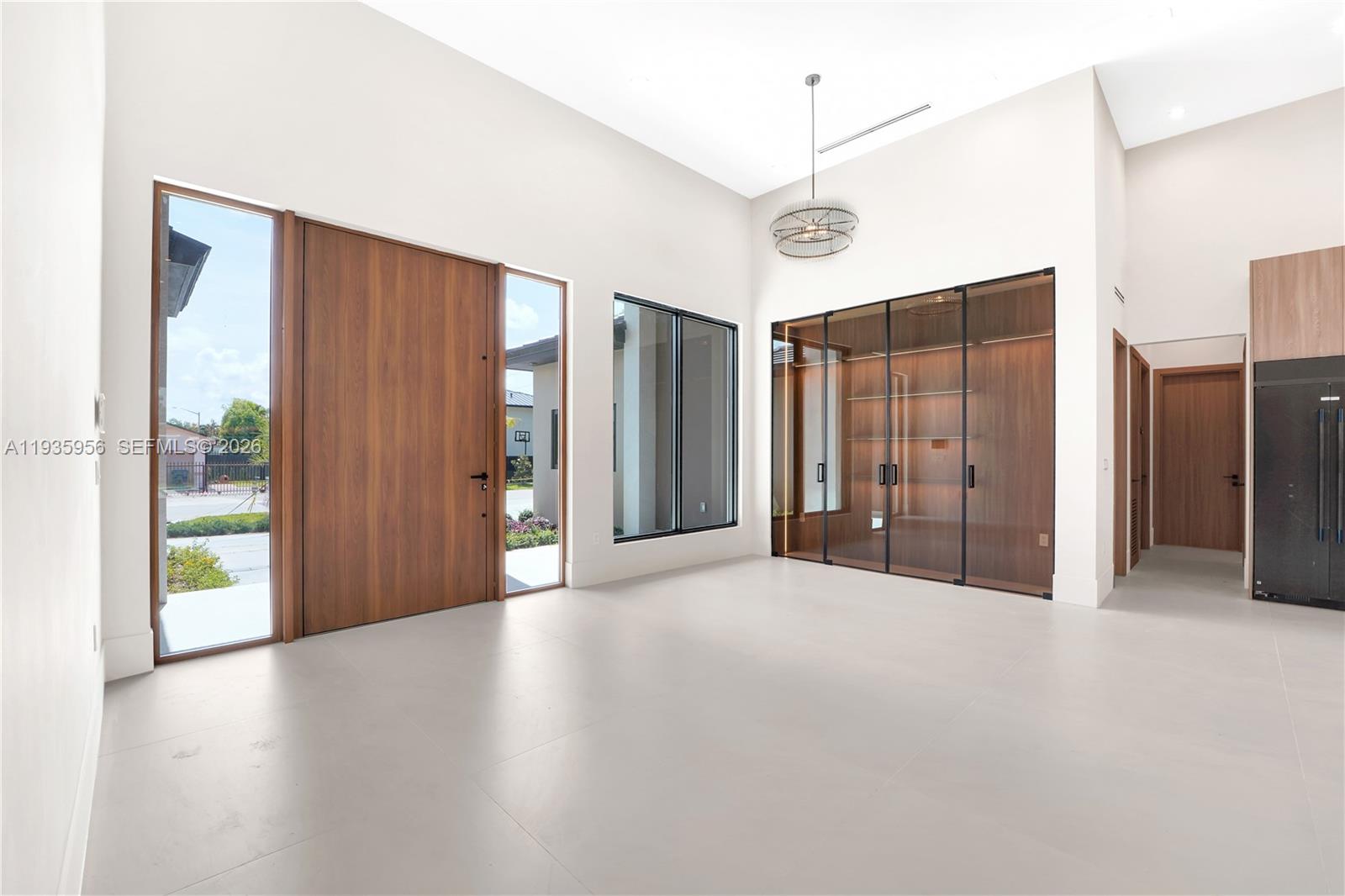 1130 SW 86th Ct