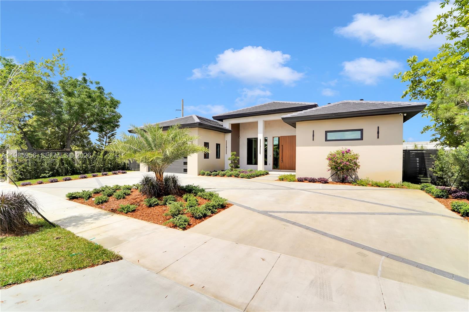 1130 SW 86th Ct