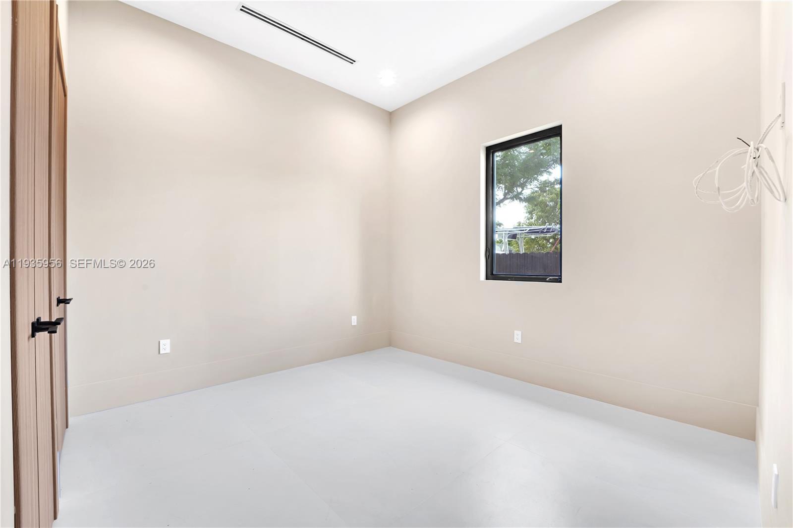 1130 SW 86th Ct