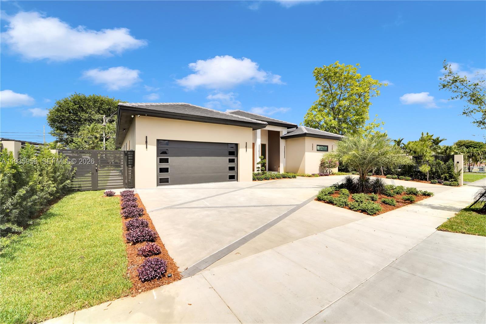 1130 SW 86th Ct