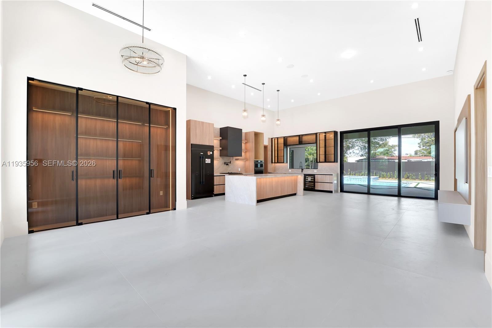 1130 SW 86th Ct