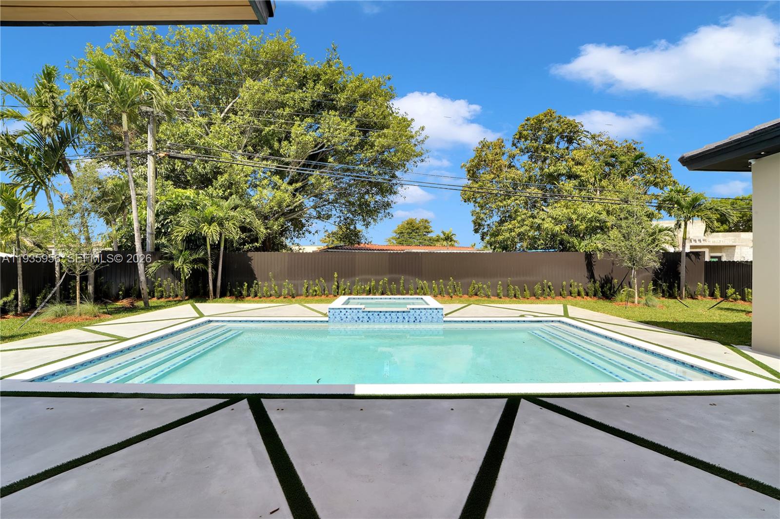 1130 SW 86th Ct