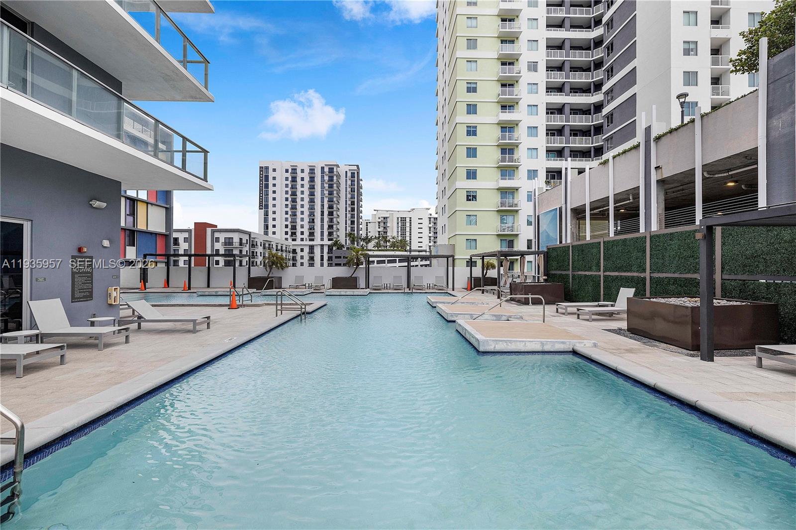 1010 SW 2nd Ave # 601