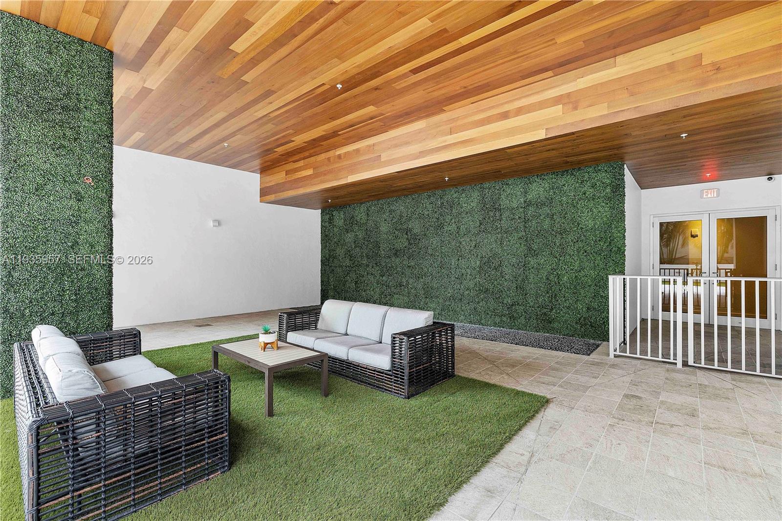 1010 SW 2nd Ave # 601
