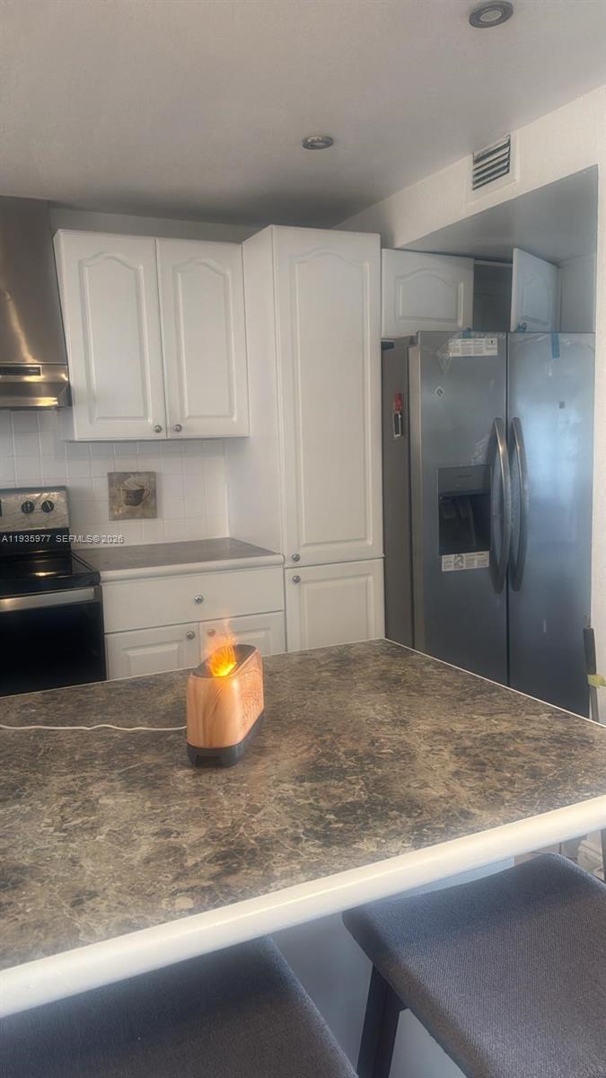 8897 Fontainebleau Blvd # 408