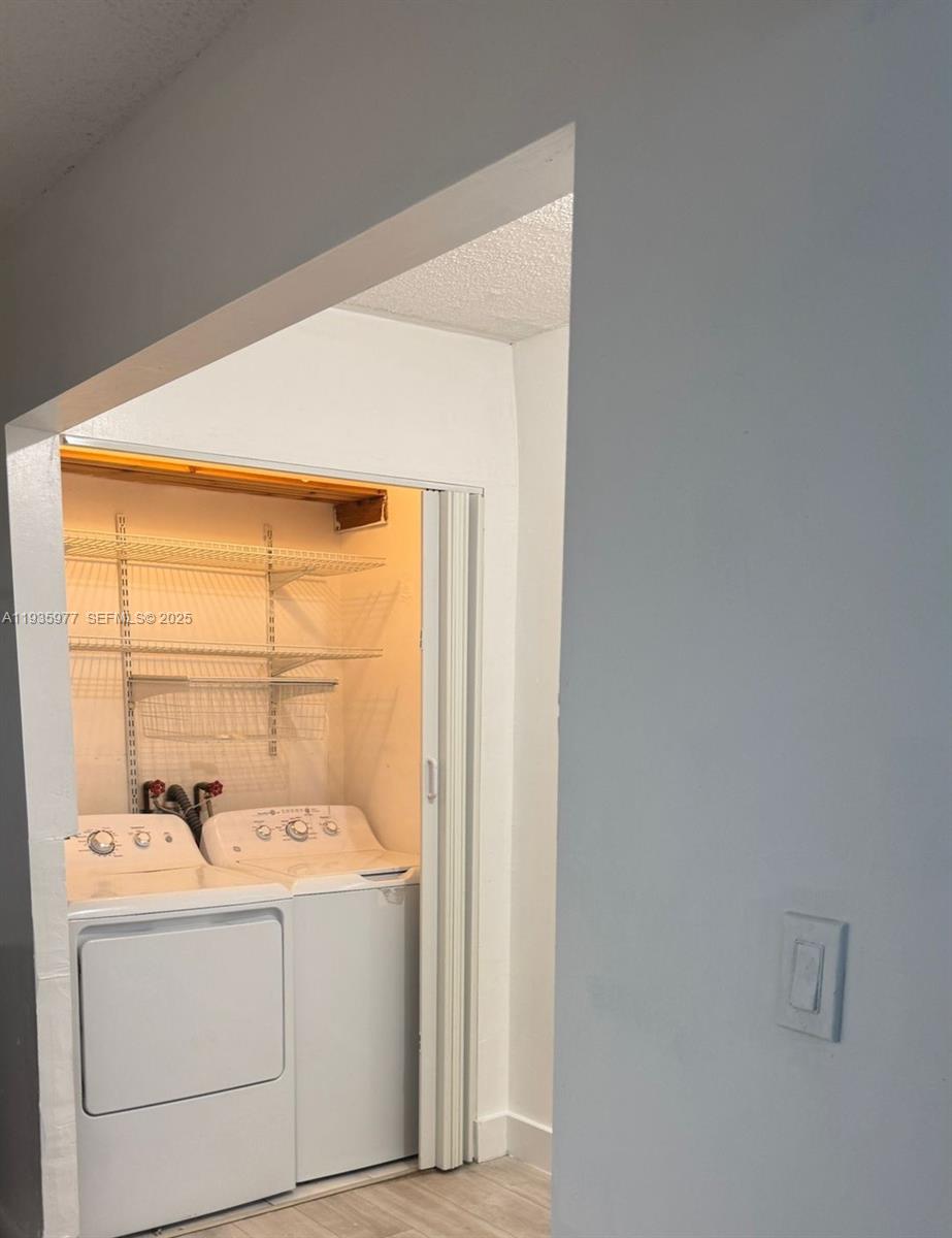 8897 Fontainebleau Blvd # 408