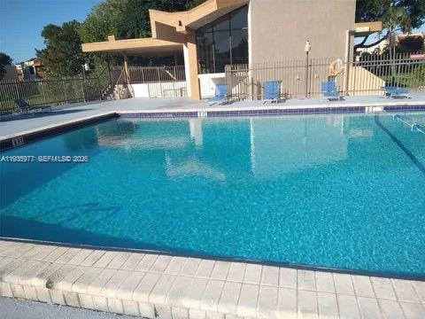 8897 Fontainebleau Blvd # 408