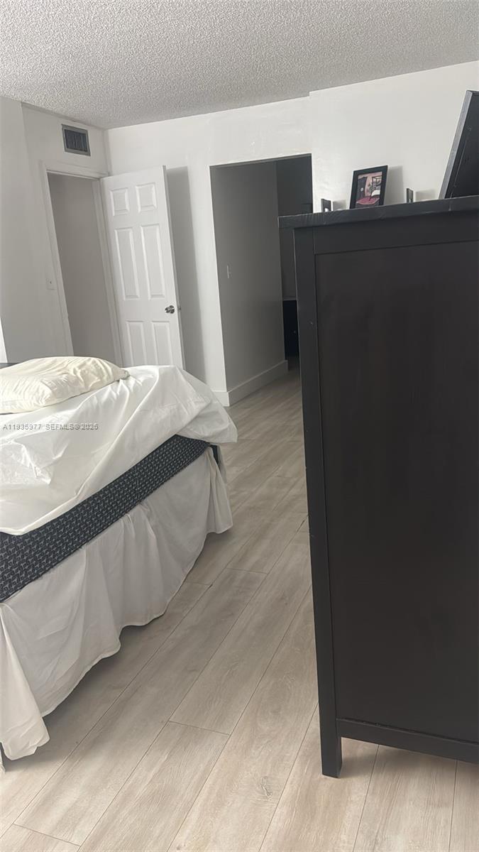 8897 Fontainebleau Blvd # 408