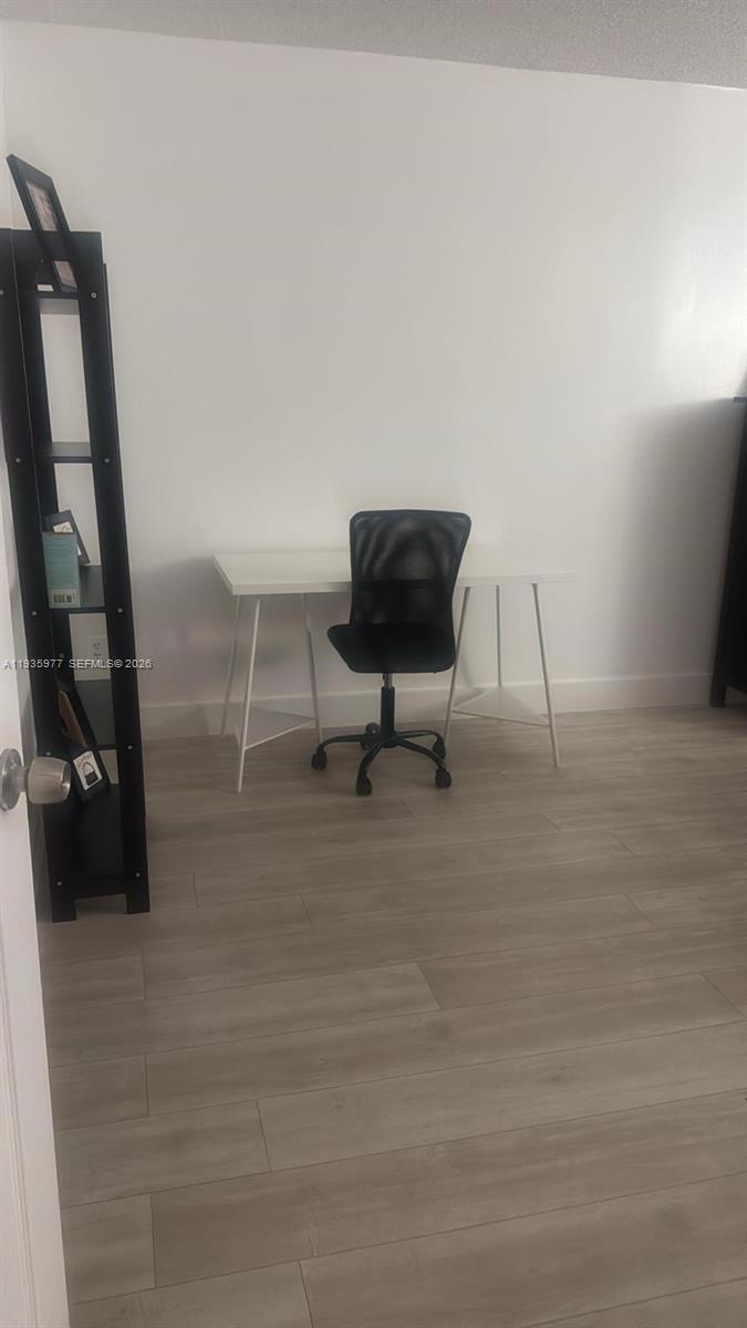 8897 Fontainebleau Blvd # 408