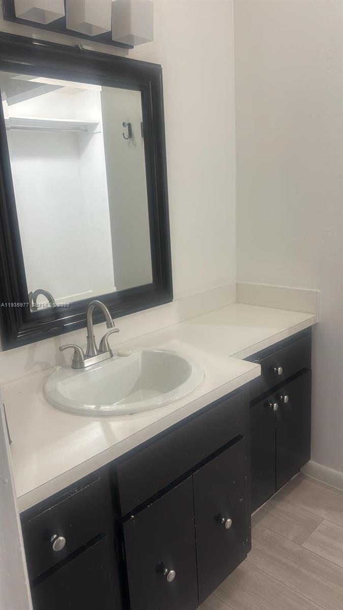 8897 Fontainebleau Blvd # 408