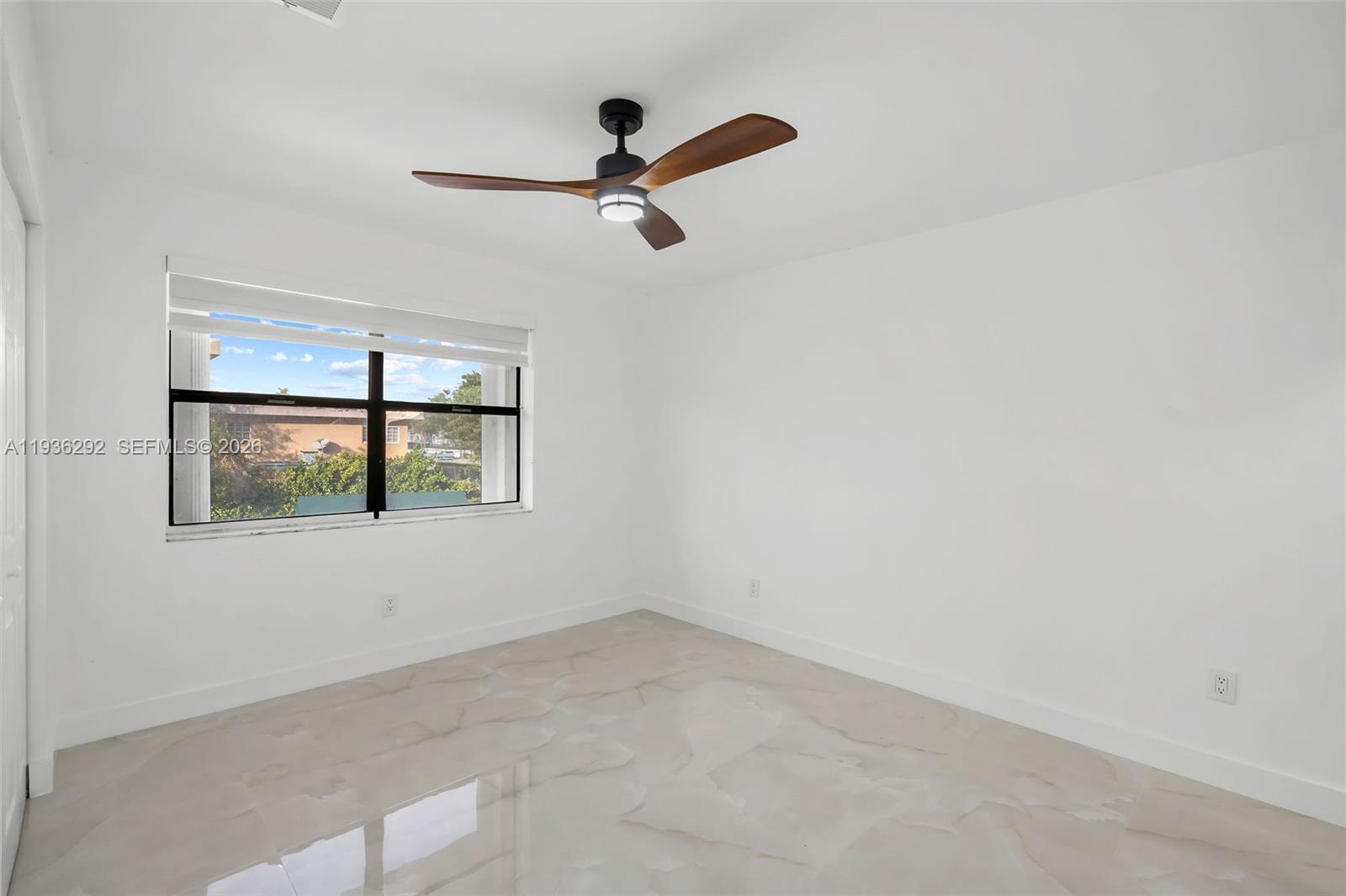 7662 SW 152nd Ave # 22 Unit: 3-22