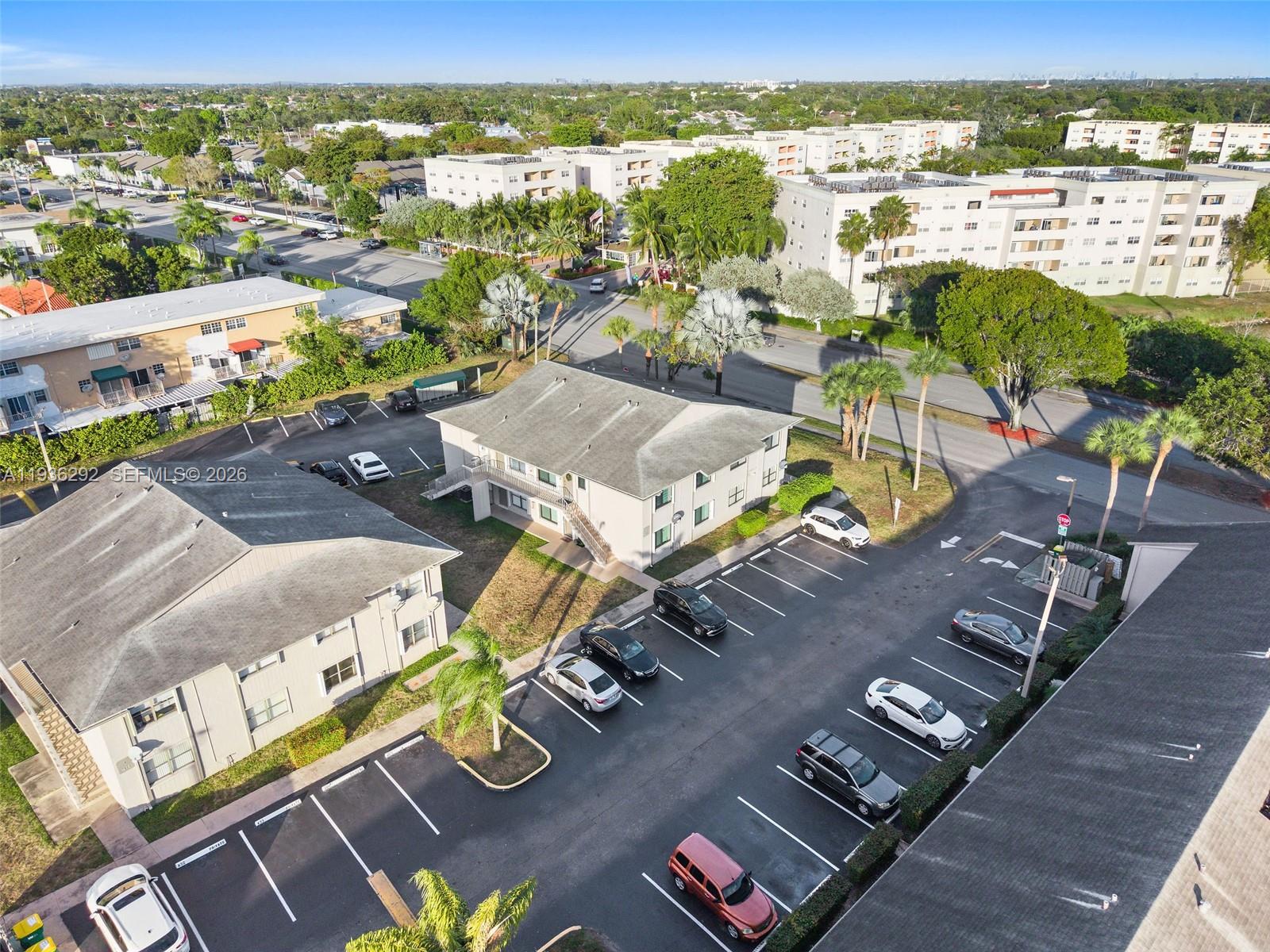 7662 SW 152nd Ave # 22 Unit: 3-22