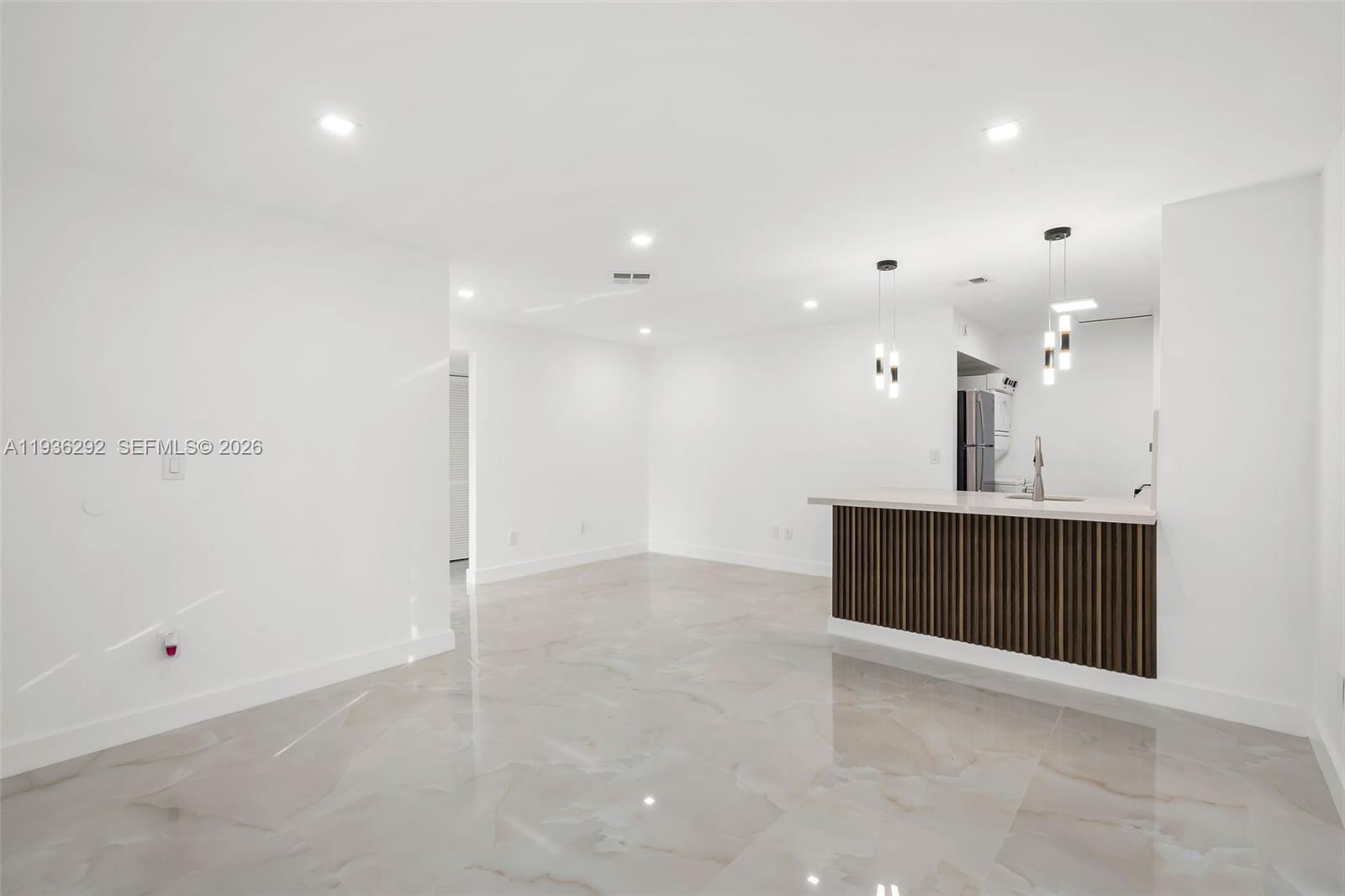 7662 SW 152nd Ave # 22 Unit: 3-22