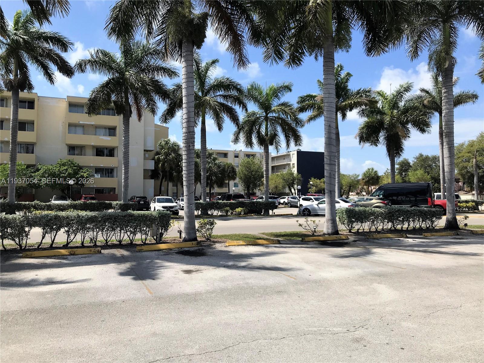 10000 NW 80 Ct # 2543