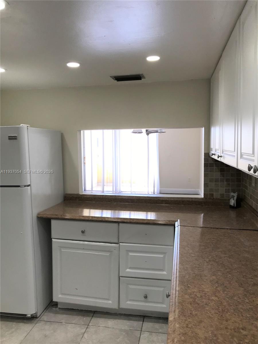 10000 NW 80 Ct # 2543