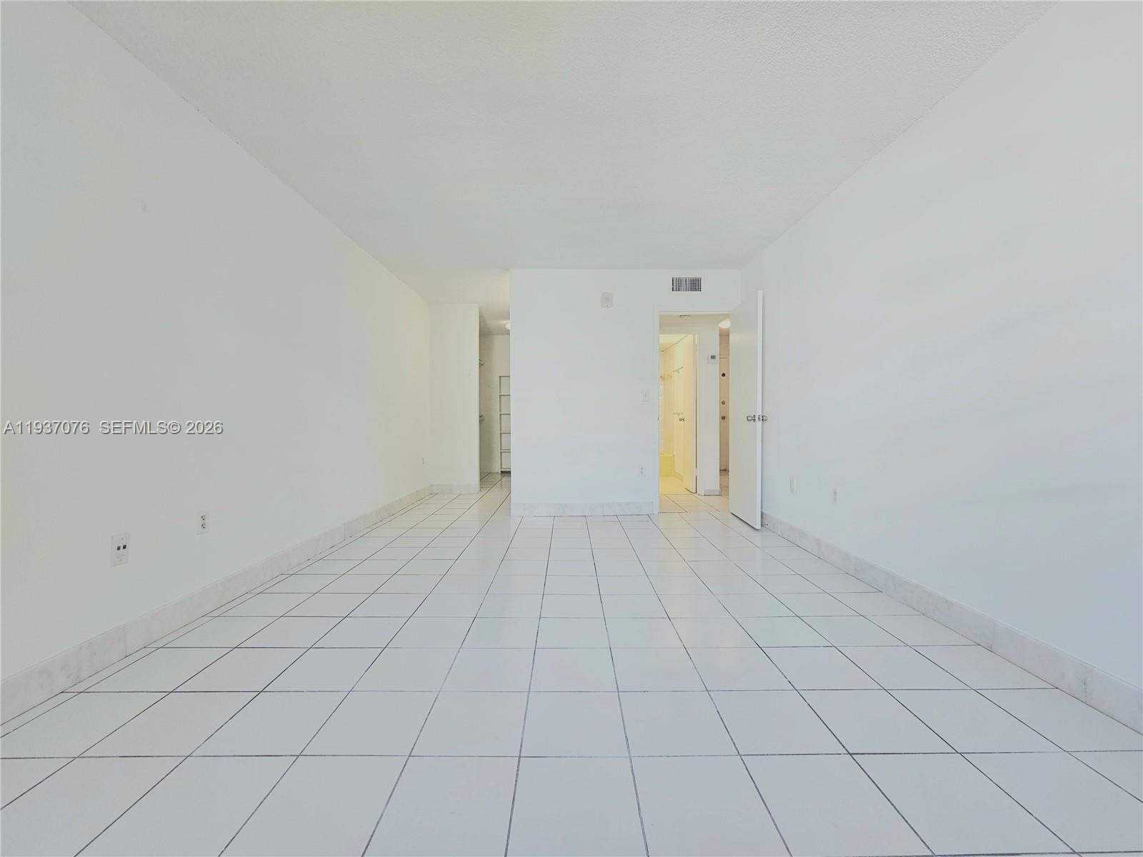 1225 NE 124th St # 34B