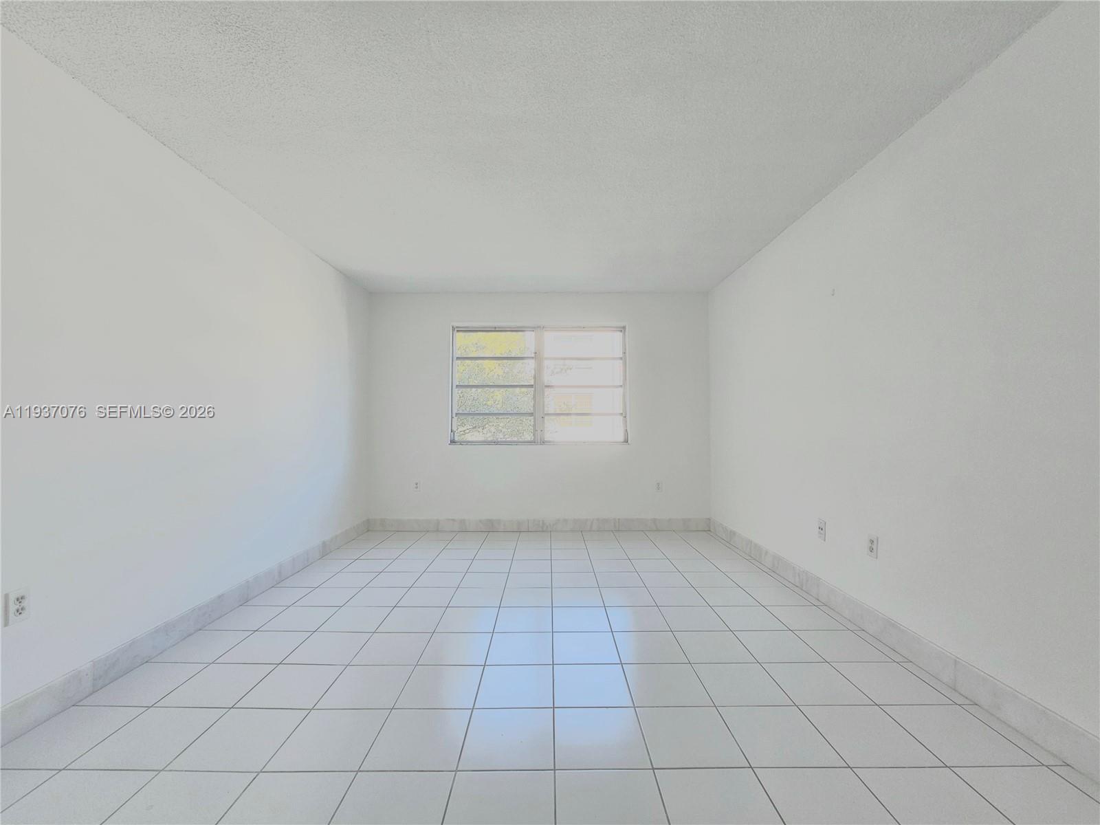 1225 NE 124th St # 34B