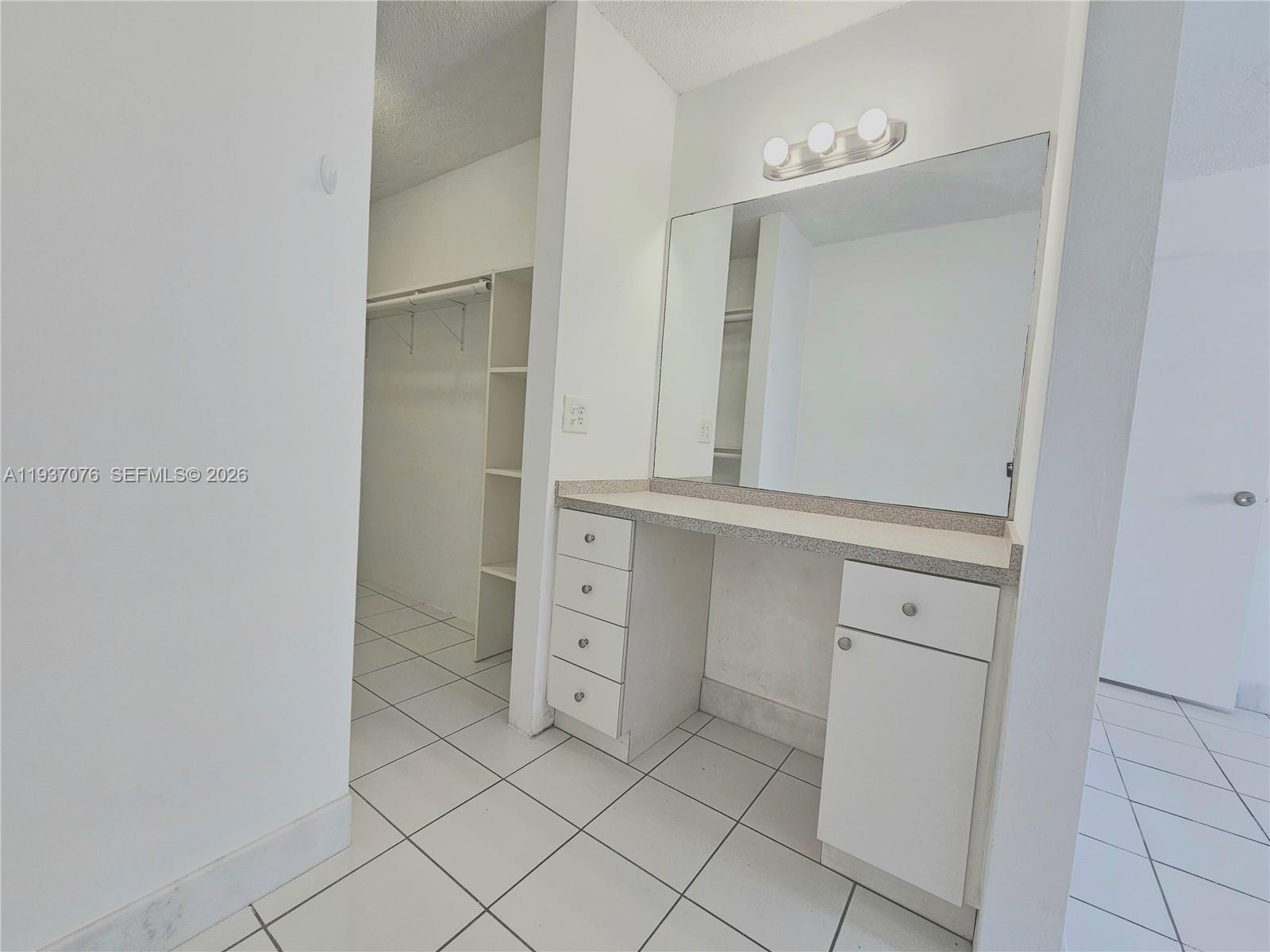 1225 NE 124th St # 34B