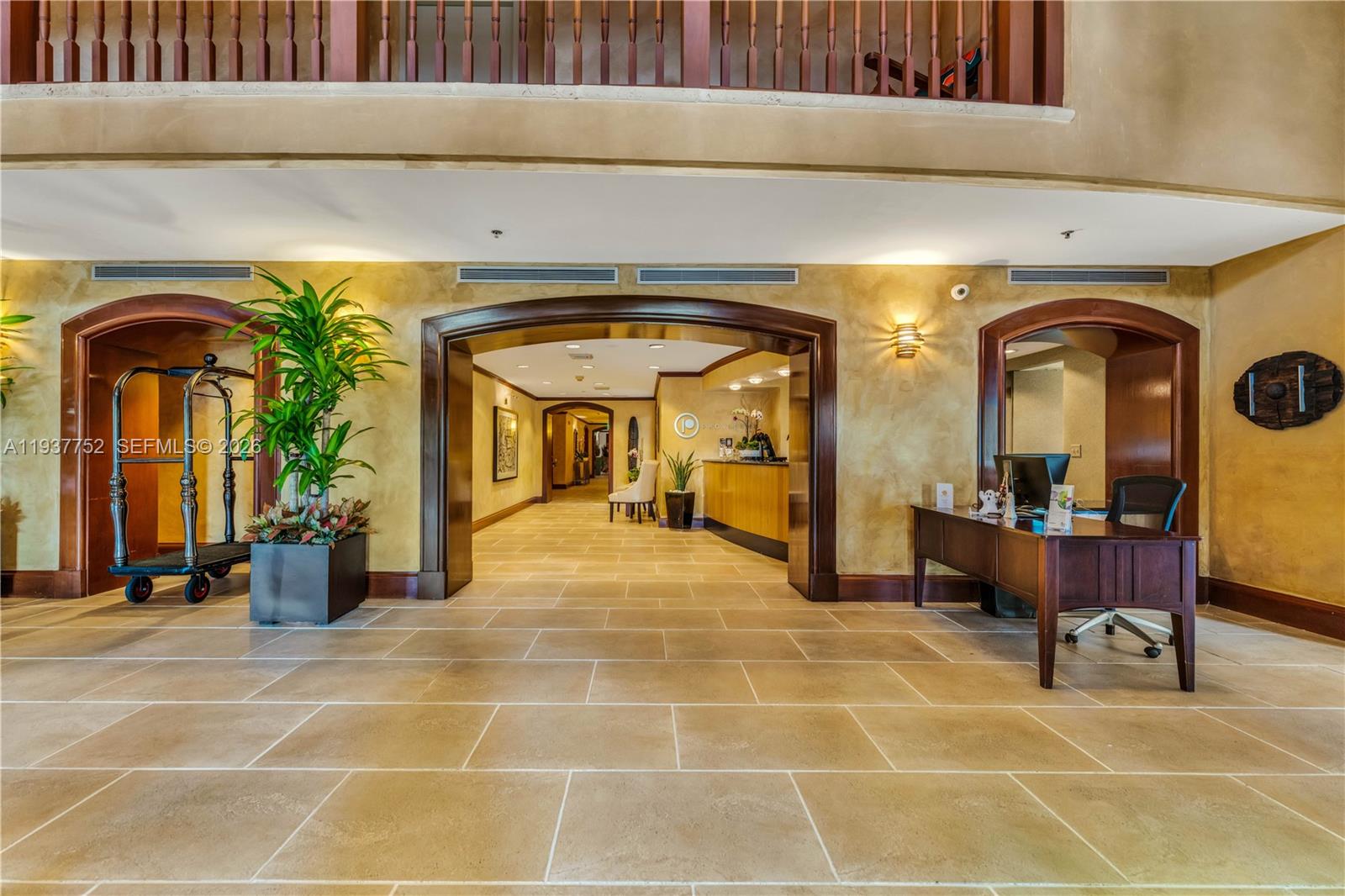 2951 S Bayshore Dr # 717