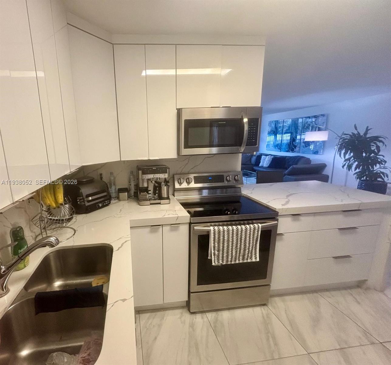 10101 E Bay Harbor Dr # 309