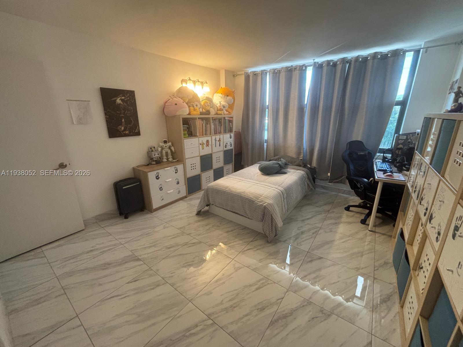 10101 E Bay Harbor Dr # 309