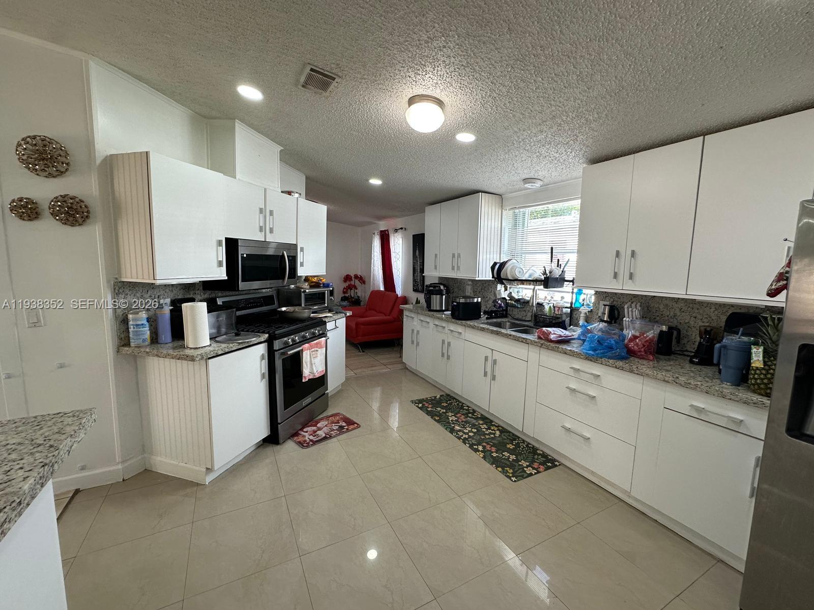 19800 SW 180th Ave #271