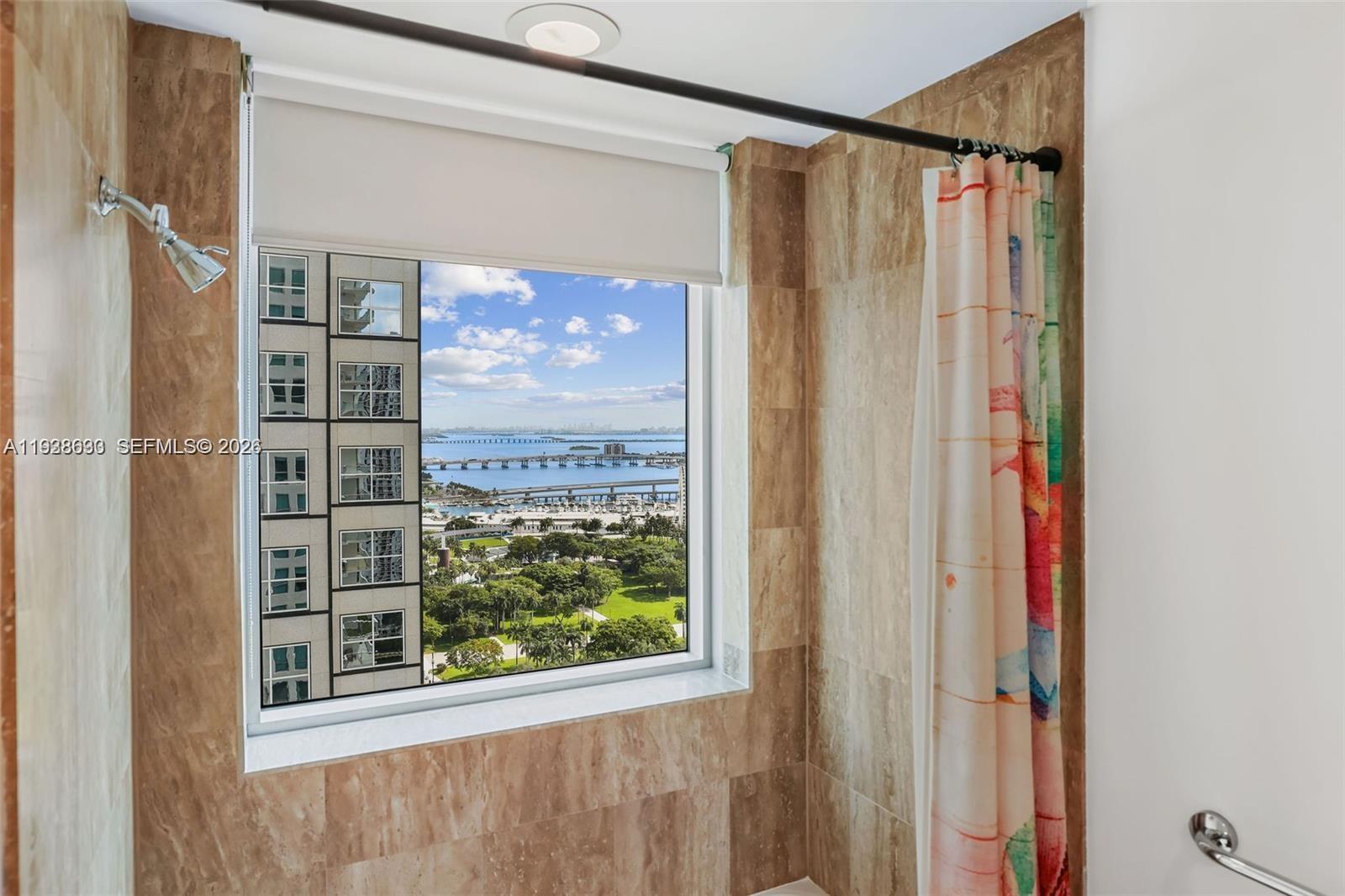 300 S Biscayne Blvd # 2616 Unit: T-2616