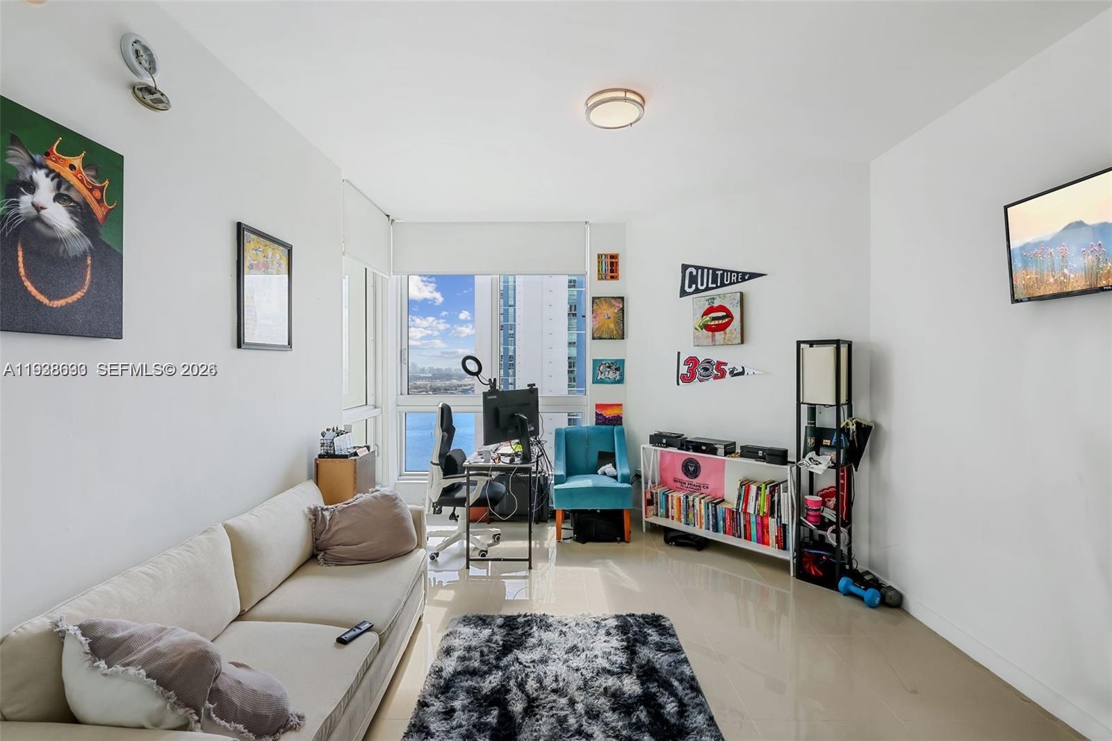 300 S Biscayne Blvd # 2616 Unit: T-2616
