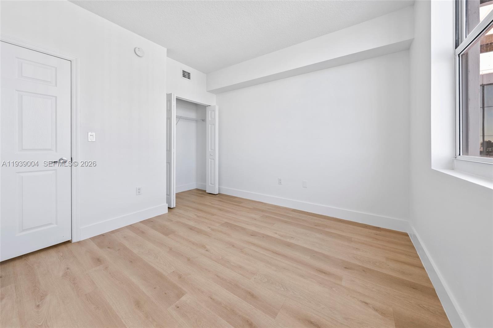 357 Almeria Ave # 1106