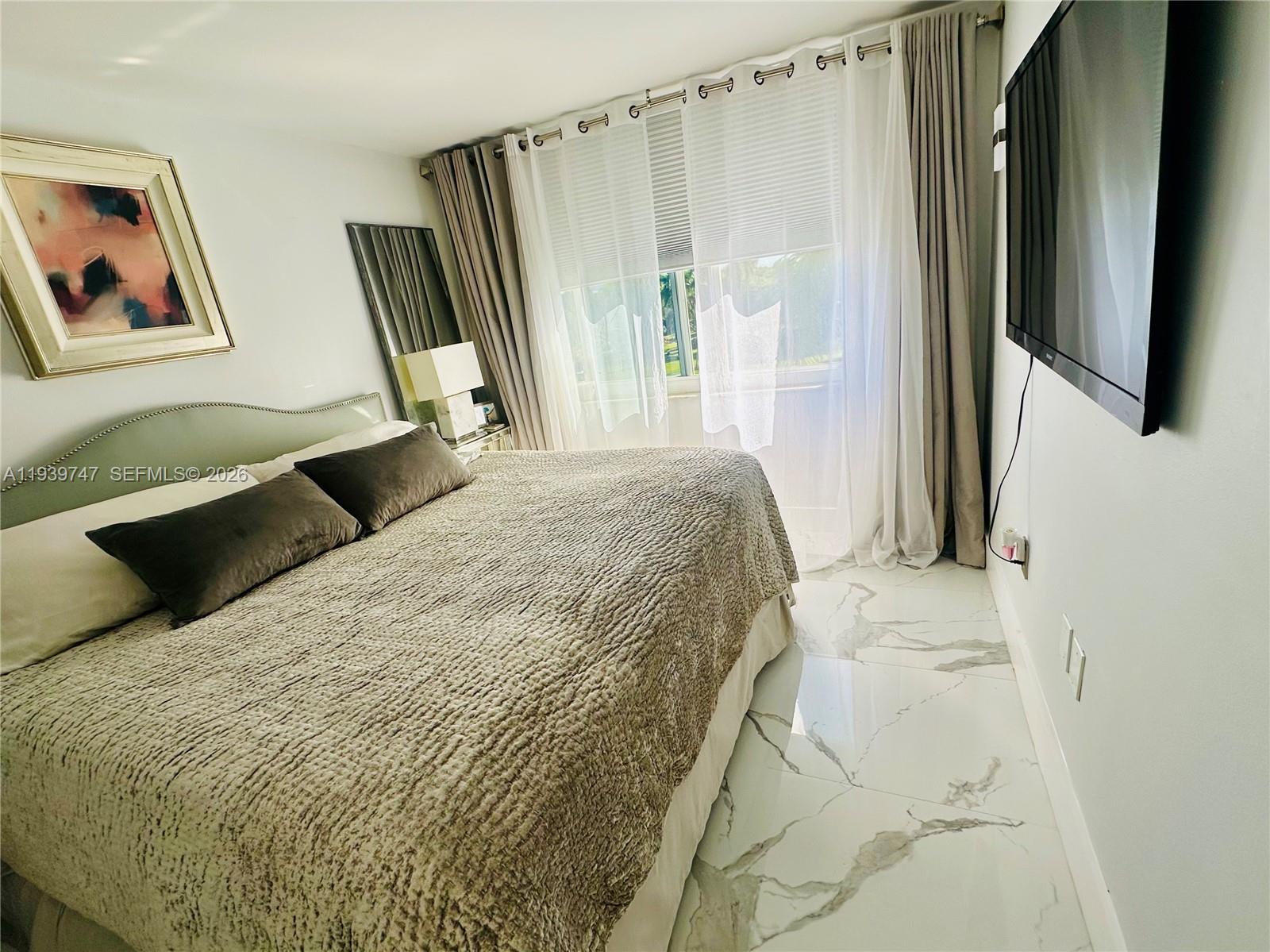 1740 NW N River Dr # 626