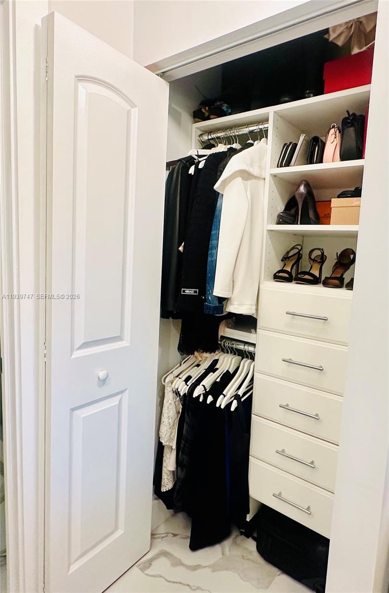 1740 NW N River Dr # 626