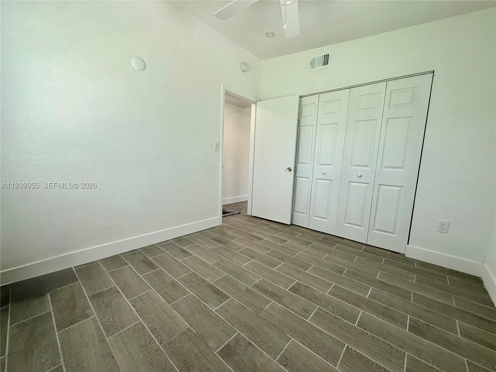 3460 Normandy Dr