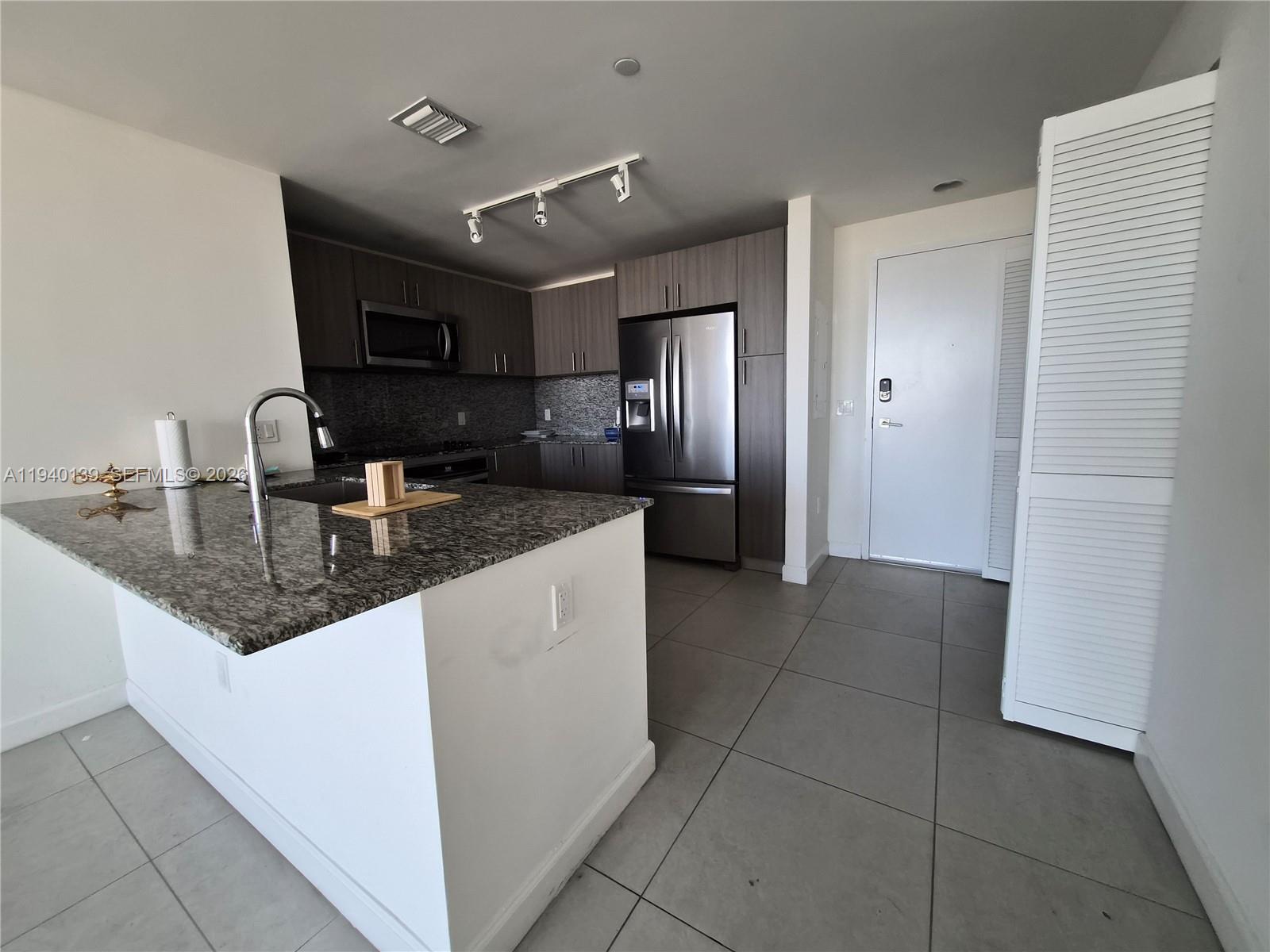 5350 NW 84th Ave # 1111