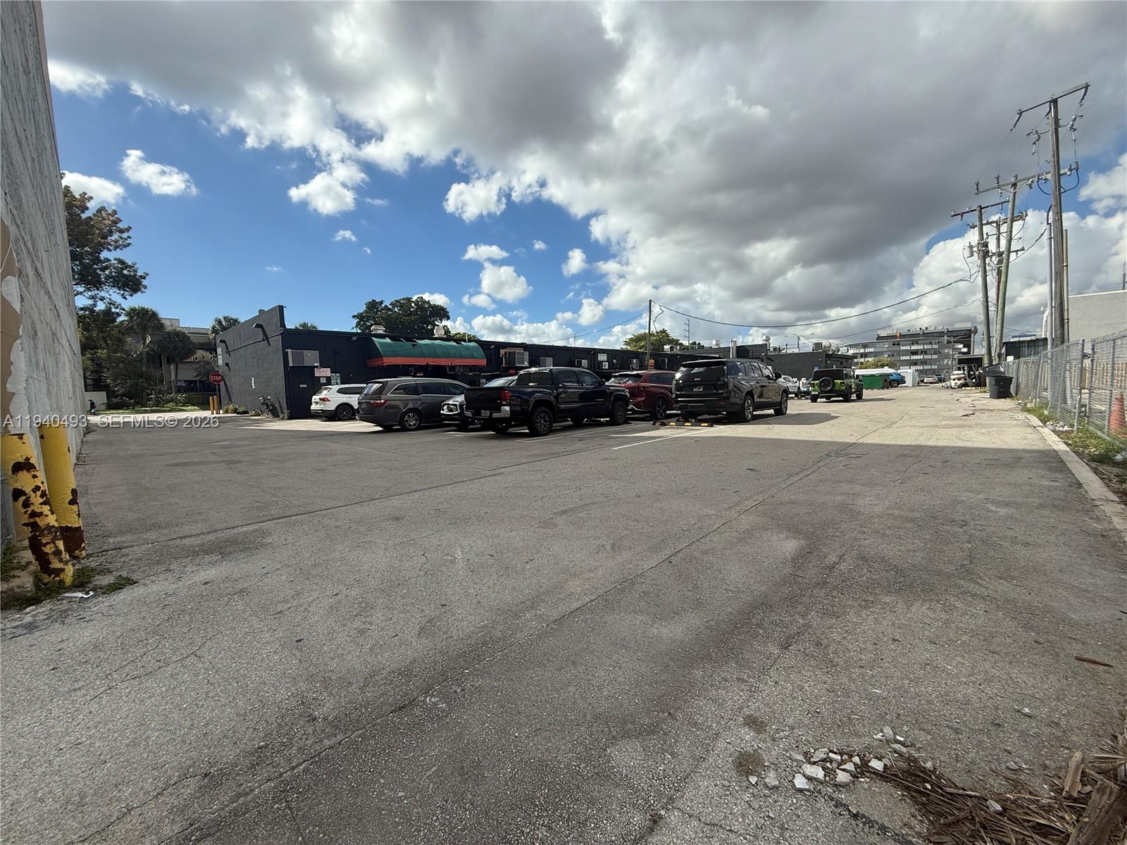 4239 west flagler street