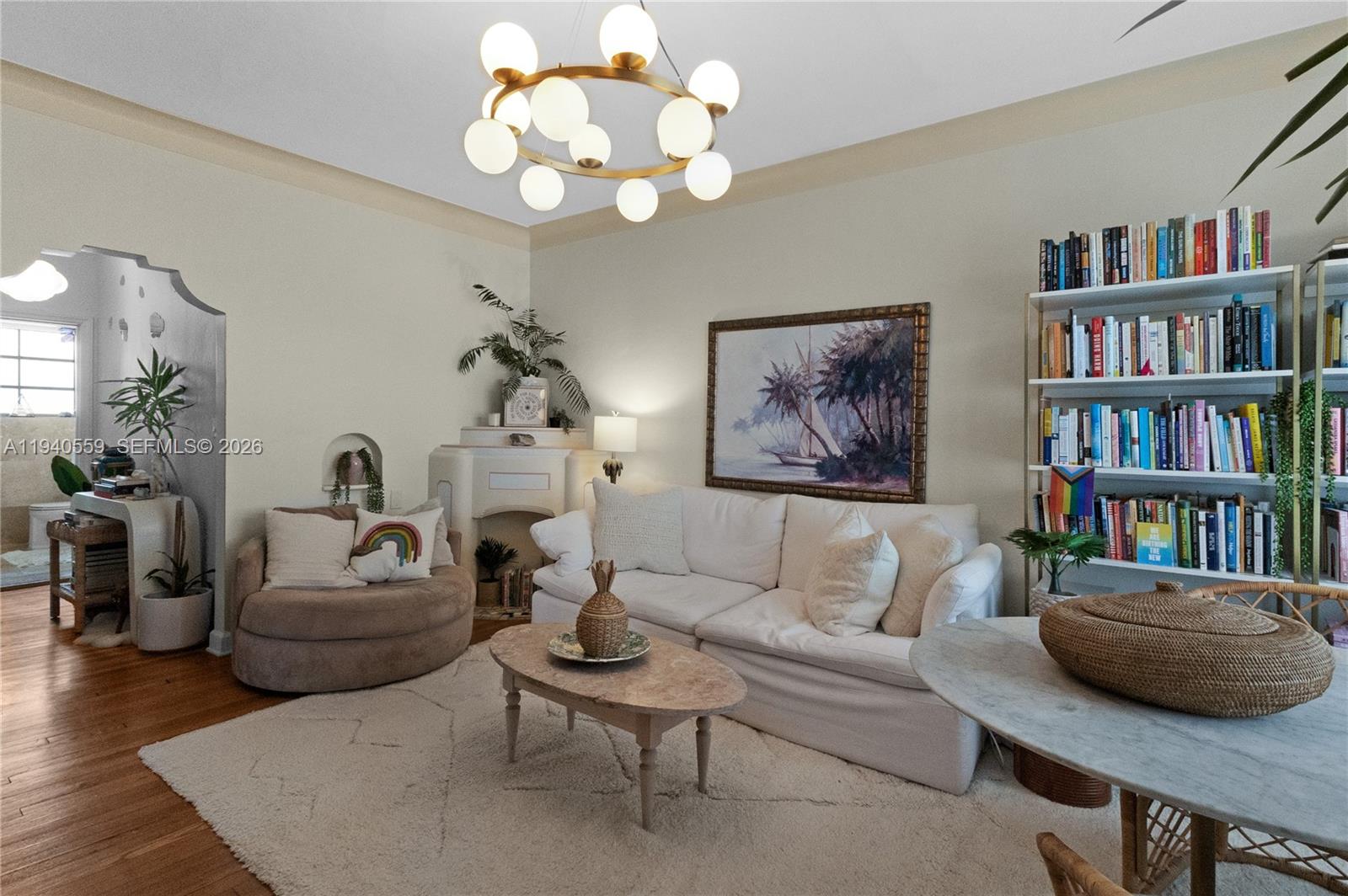 826 Euclid Ave # 11