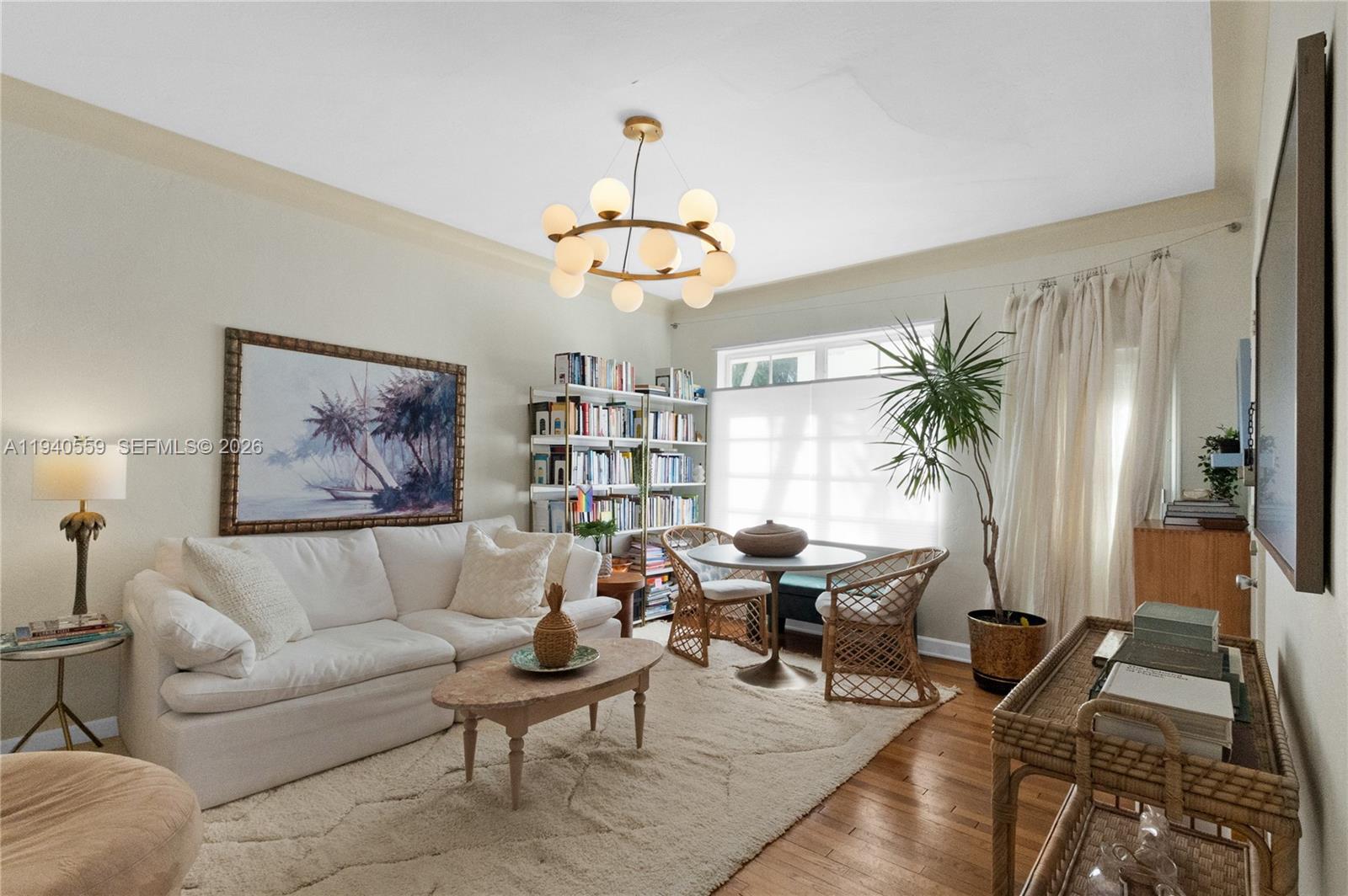 826 Euclid Ave # 11