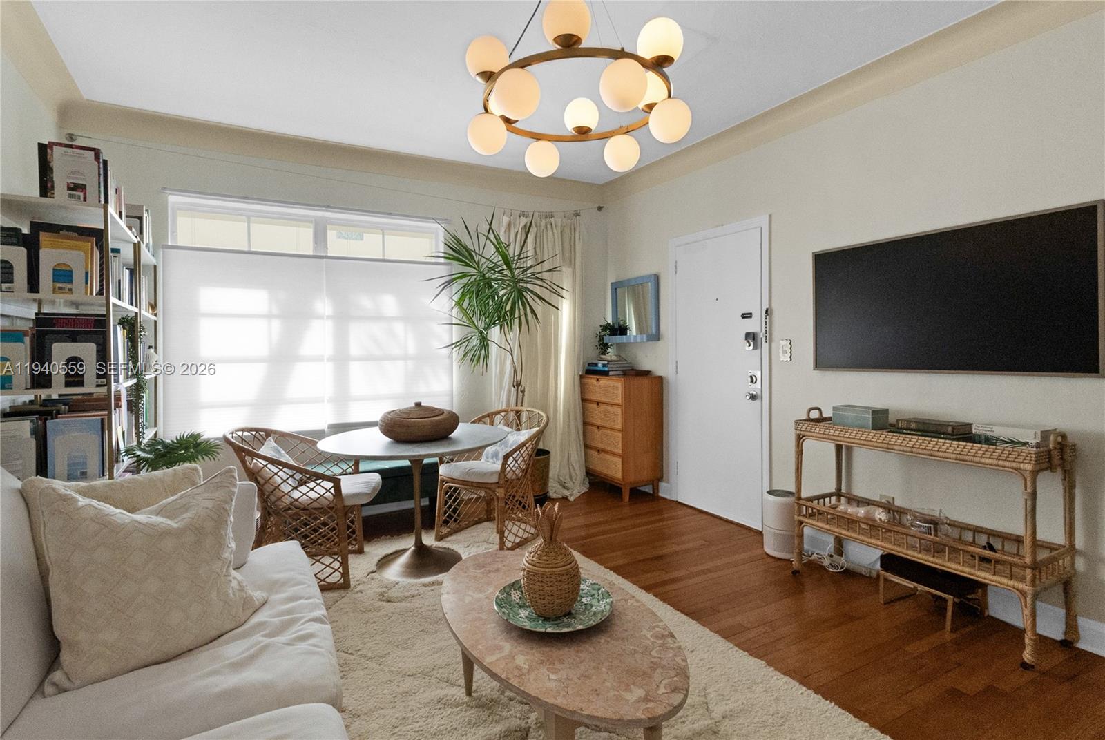 826 Euclid Ave # 11
