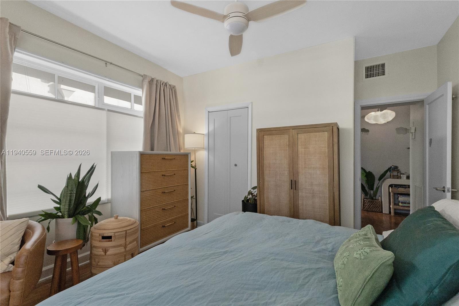 826 Euclid Ave # 11